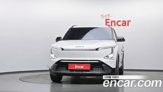 Kia EV5 из Кореи Encar