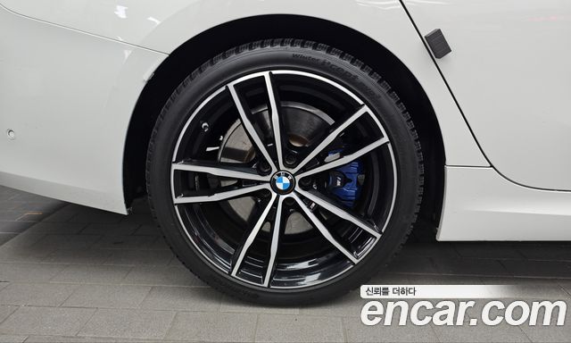 BMW 3-Series 330i xDrive M Sport — пробег 88 706 км — фото 5 из 5