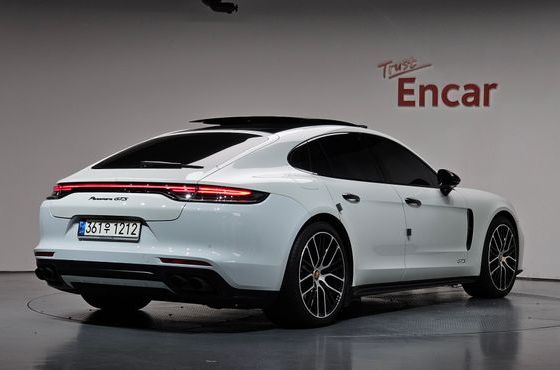 Porsche Panamera 4.0 GTS — пробег 14 345 км — фото 2 из 5