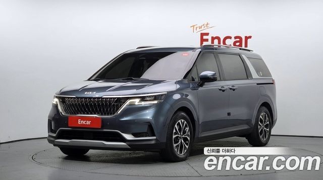 Kia Carnival Diesel 9-Seater Prestige — пробег 85 327 км — фото 1 из 5