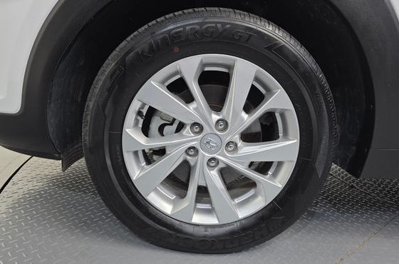 Hyundai Tucson Gasoline 1.6 turbo 2WD Modern — пробег 37 915 км — фото 5 из 5