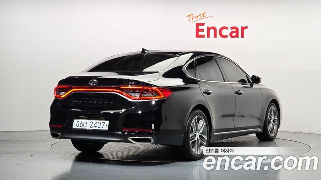 Hyundai Grandeur 2.2 Diesel Premium — пробег 100 233 км — фото 2 из 5
