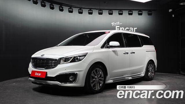 Kia Carnival 7-seater Limousine President — пробег 130 656 км — фото 1 из 5
