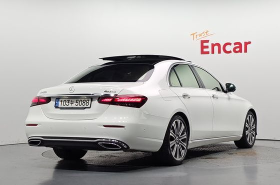 Mercedes-Benz E-Class E450 4MATIC Exclusive — пробег 54 985 км — фото 2 из 5