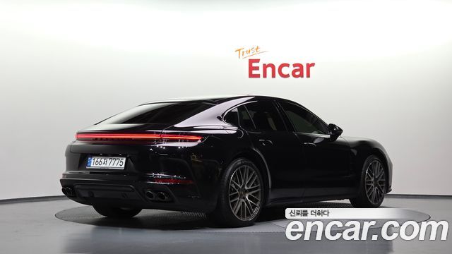 Porsche Panamera 2.9 AWD — пробег 9 537 км — фото 2 из 5