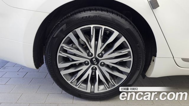 Kia K7 из Кореи Encar