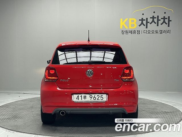 Volkswagen Polo из Кореи Encar