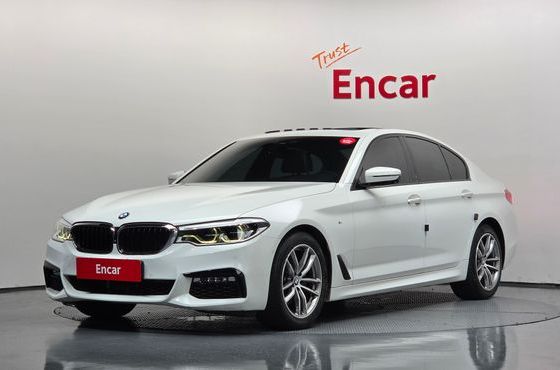 BMW 5-Series 520d M Sport Package Plus — пробег 90 970 км — фото 1 из 5