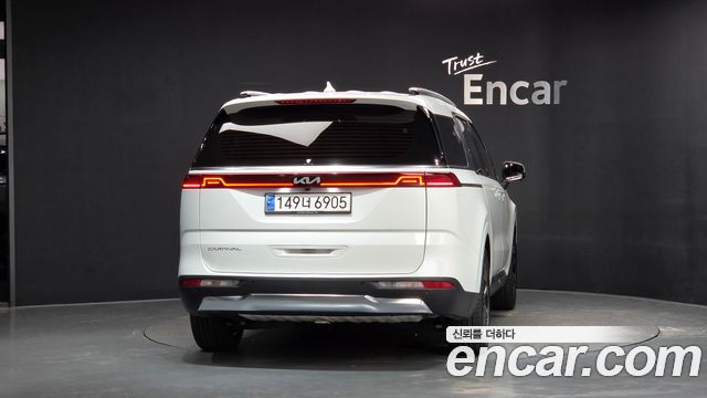 Kia Carnival Diesel 9-Seater Signature — пробег 86 120 км — фото 4 из 5