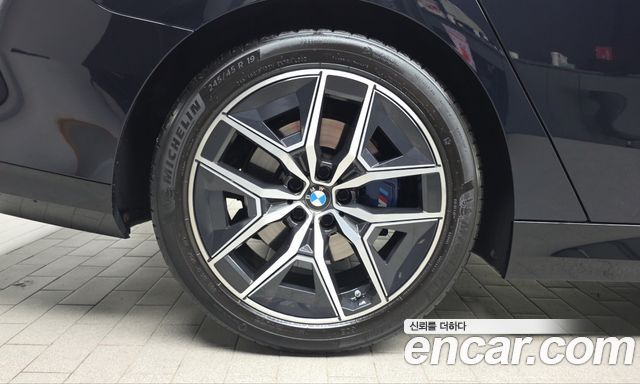 BMW 5-Series 520i M Sport — пробег 59 463 км — фото 5 из 5