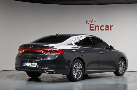 Hyundai Grandeur Premium — пробег 87 871 км — фото 2 из 5