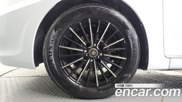 Hyundai Accent из Кореи Encar