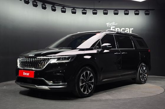 Kia Carnival Diesel 9-Seater Signature — пробег 36 364 км — фото 1 из 5