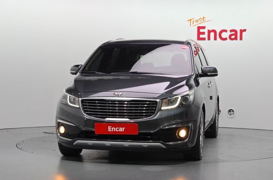 Kia Carnival 9-Seater Noblesse Special — пробег 171 124 км — фото 3 из 5