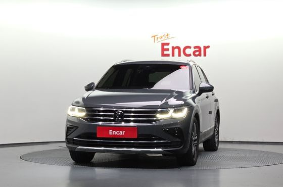 Volkswagen Tiguan 2.0 TDI Prestige — пробег 56 747 км — фото 3 из 5