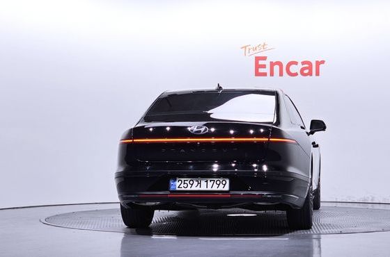 Hyundai Grandeur Calligraphy — пробег 39 106 км — фото 4 из 5