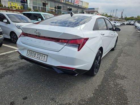 Hyundai AVANTE 1.6 Modern — пробег 59 790 км — фото 3 из 5