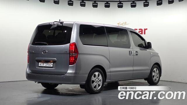 Hyundai Starex Urban 9-Seater Premium — пробег 164 239 км — фото 2 из 5