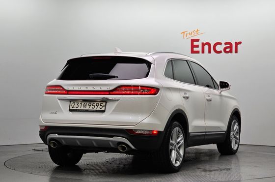 Lincoln MKC 2.0 AWD — пробег 67 233 км — фото 2 из 5