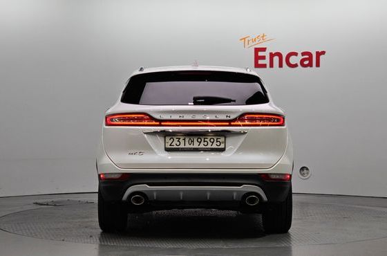Lincoln MKC 2.0 AWD — пробег 67 233 км — фото 4 из 5