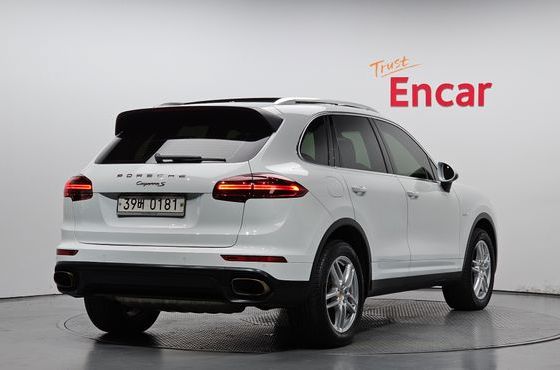 Porsche Cayenne 3.0 Diesel 958 — пробег 160 686 км — фото 2 из 5