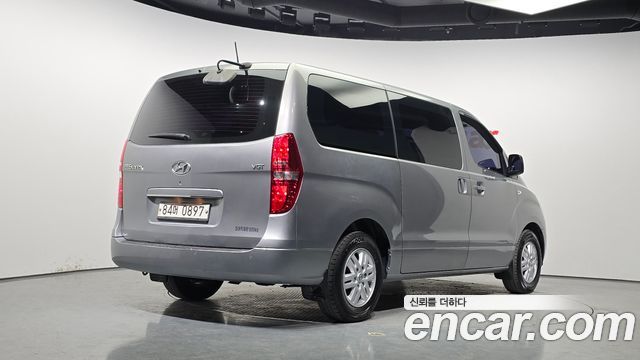 Hyundai Starex 3-Seater VAN Smart — пробег 173 485 км — фото 2 из 5