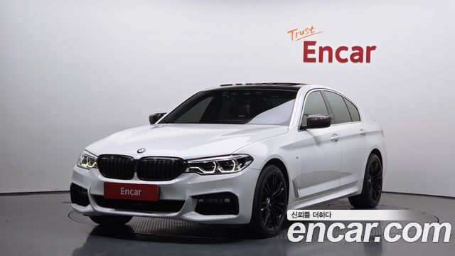 BMW 5-Series 520d xDrive M Sport Package Plus — пробег 98 584 км — фото 1 из 5