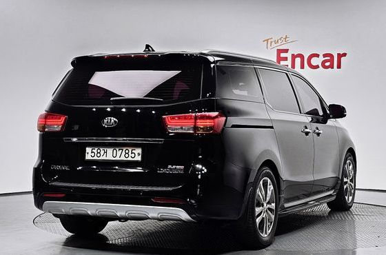Kia Carnival Gasoline 7-seater Limousine President — пробег 115 483 км — фото 2 из 5