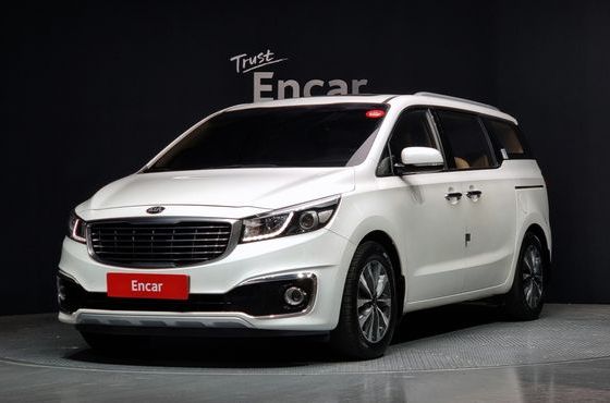 Kia Carnival 9-seater Luxury — пробег 193 336 км — фото 1 из 5