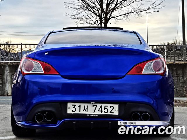 Hyundai Genesis из Кореи Encar