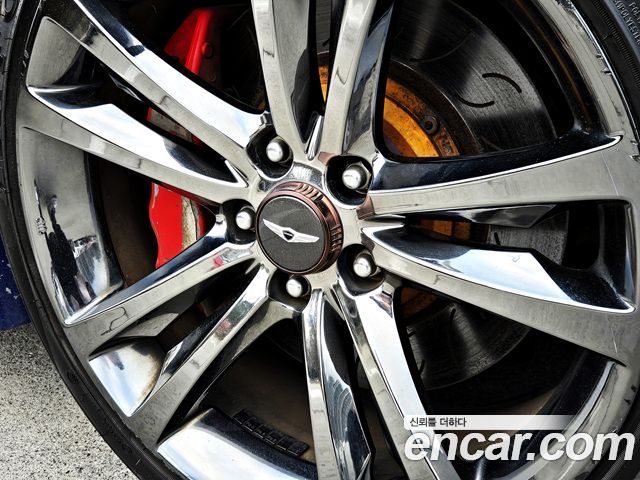 Hyundai Genesis из Кореи Encar