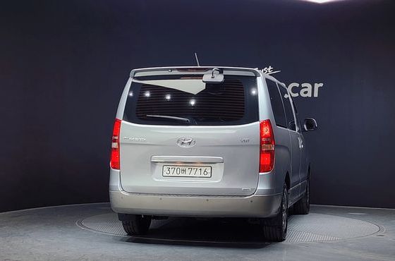 Hyundai Starex 4WD Urban 9-Seater Premium Special — пробег 181 369 км — фото 4 из 5