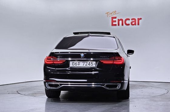 BMW 7-Series 750Li xDrive Prestige — пробег 127 916 км — фото 4 из 5