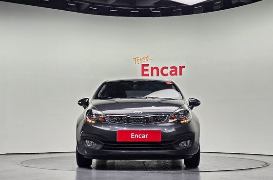 Kia pride 1.6 GDI Sedan Luxury — пробег 36 958 км — фото 3 из 5