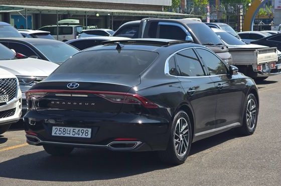 Hyundai Grandeur 3.0 LPi Rent Car Premium — пробег 45 902 км — фото 4 из 5