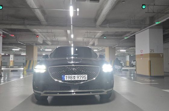 Genesis GV70 2.5T Gasoline 2WD — пробег 30 578 км — фото 2 из 5