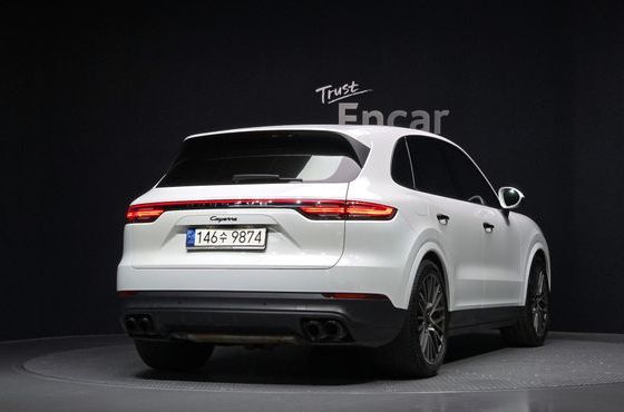 Porsche Cayenne 3.0 — пробег 57 333 км — фото 2 из 5