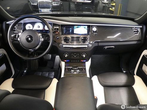 Rolls-Royce Ghost 6.6 V12 Black badge — пробег 20 188 км — фото 4 из 5