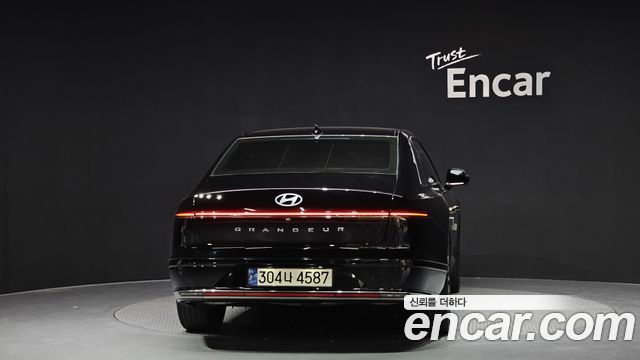 Hyundai Grandeur 2,5 Gasoline 2WD Calligraphy — пробег 40 382 км — фото 4 из 5