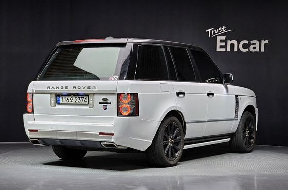 Land Rover Range Rover V8 5.0 Supercharged — пробег 121 351 км — фото 2 из 5