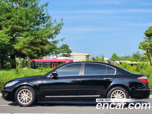 Hyundai Genesis из Кореи Encar