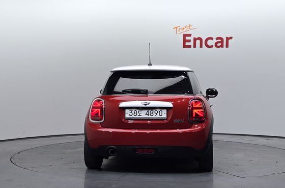 Mini Cooper Standard Third Generation — пробег 154 183 км — фото 4 из 5
