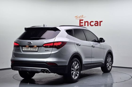 Hyundai Santafe Diesel(e-VGT) 2.0 2WD Premium — пробег 87 423 км — фото 2 из 5