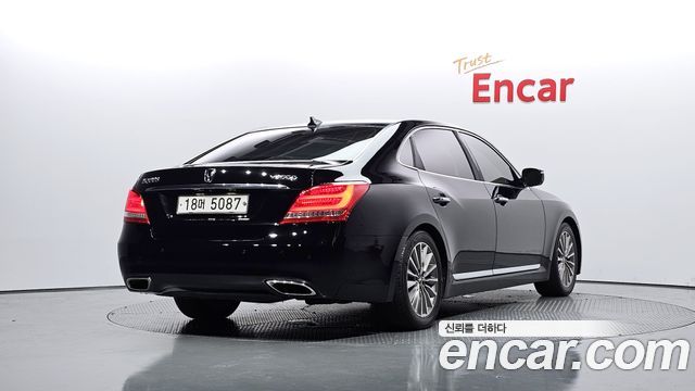 Hyundai Equus из Кореи Encar