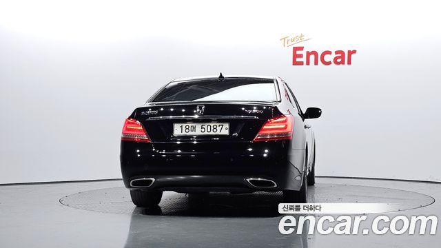 Hyundai Equus из Кореи Encar
