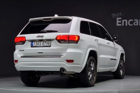 Jeep Cherokee 3.6 80th Edition WK2 — пробег 52 285 км — фото 2 из 5