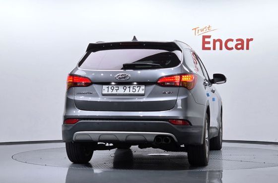 Hyundai Santafe Diesel(e-VGT) 2.0 2WD Exclusive Special — пробег 205 503 км — фото 4 из 5