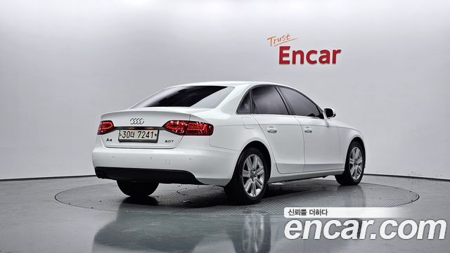 Audi A4 2.0 TFSI B8 — пробег 123 000 км — фото 2 из 5