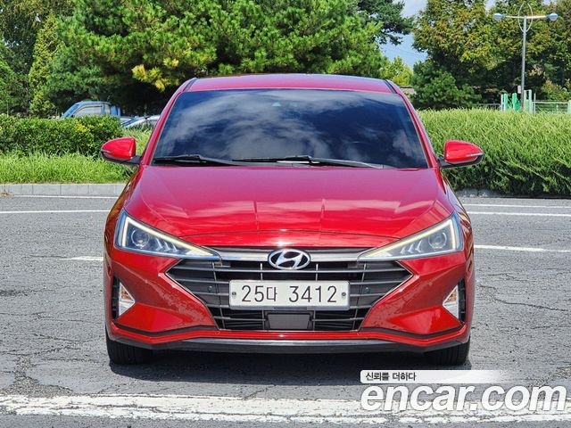 Hyundai AVANTE 1.6 Diesel Smart — пробег 55 800 км — фото 2 из 5
