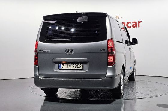 Hyundai Starex Wagon 12-Seater Modern — пробег 119 125 км — фото 4 из 5